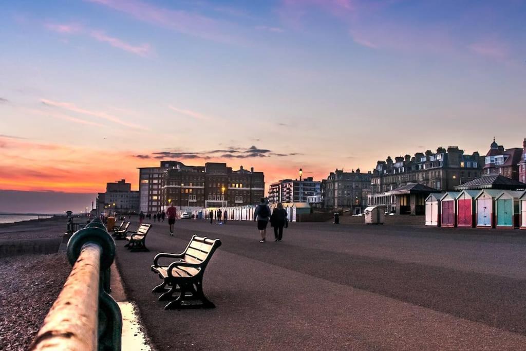 Luxury 1 Bedroom Flat With Balcony - St Anne'S Brighton Bagian luar foto